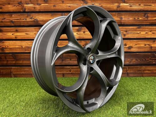 Ratlankis R18x8  5X110  ET  33  65.1  L1664  (YF5707)  Gun Metal (GM)  For ALFA  (Z5)  (HYBRID FORGED)