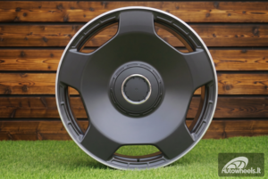 Ratlankis R23x10  5X130  ET  36  84.1  F5133  (FBX399)  Black Half Matt+Polished Lip (BLHMPL)  For MER  (K8+P1)  (HYBRID FORGED)