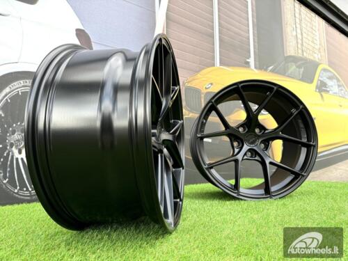 JR Wheels SL01 18x8,5 ET20-42 5H BLANK Matt Black
