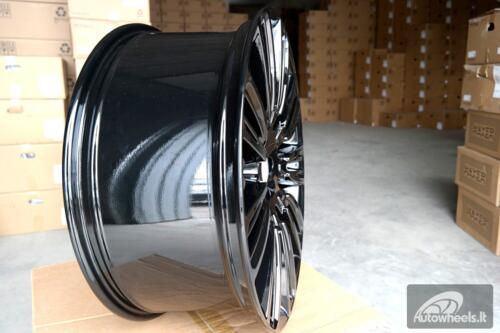 Ratlankis Drag 8,5X20 5X120 ET45 72,60 Black