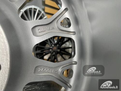 Ratlankis Expedition 4x4 Style 17X9J 6X135 ET0 87.1 Silver machined face