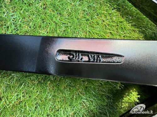 Ratlankis R18x8  5X120  ET  35  72.6  B1059  Black (BL)  For RACIN  (Z2)  (Right side (Style Vossen))