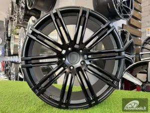 Ratlankis Parma 10X21 5X112 ET19 66,46 Matt Black