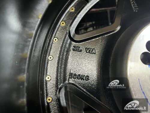 Ratlankis Ferrari Billet style 15X8.25J 4X100/5X100 ET20 73.1 Black with polished lip