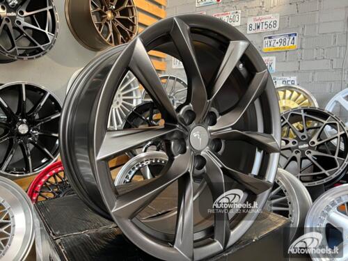 Ratlankis Tesla Model 3 5552 style 19X8.5J 5X114.3 ET35 64.1 Satin gunmetal