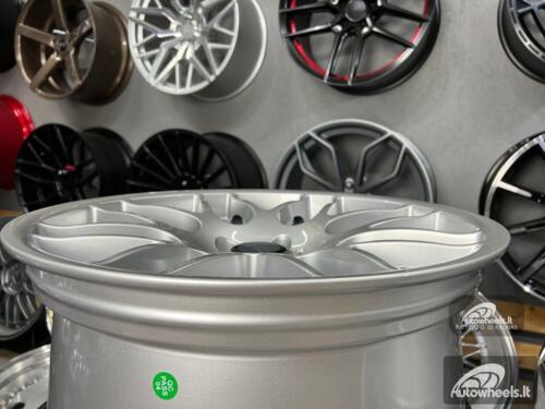 Ratlankis CSL M3 style 19X8.5J 5X120 ET35 72.56 Silver