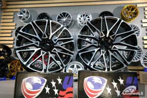 Ratlankis BMW X5/X6 818M Style 22X10J 5X112 ET32 66.6 Black polished