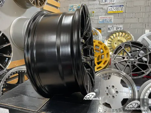 Ratlankis 4x4 Doker Land Cruiser Style 20X9J 6X139.7 ET0 106.1 Black