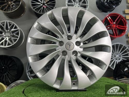 Ratlankis Tesla Model 3 Uberturbine style | R19X8.5J 5X114.3 ET35 64.1 Hyper silver