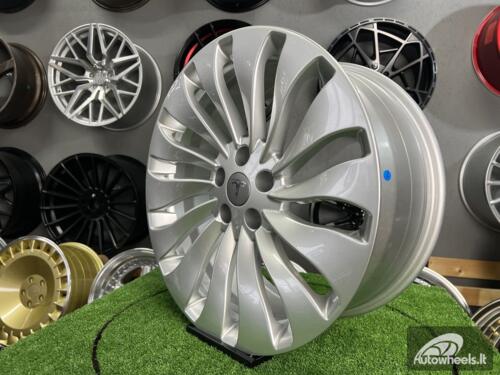 Ratlankis Tesla Model 3 Uberturbine style | R19X8.5J 5X114.3 ET35 64.1 Hyper silver