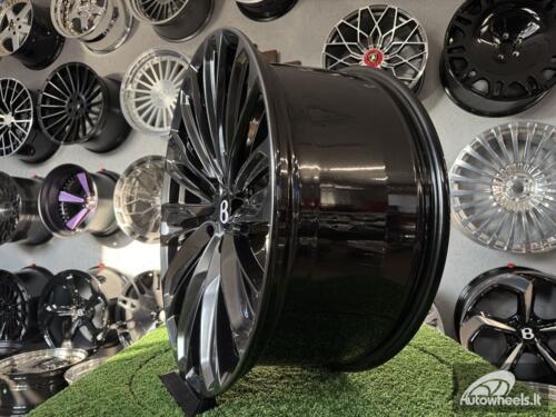 Ratlankis Forged Bentley Bentayga style | R22X10J 5X30 ET30 71.5 Hyper black hand polished
