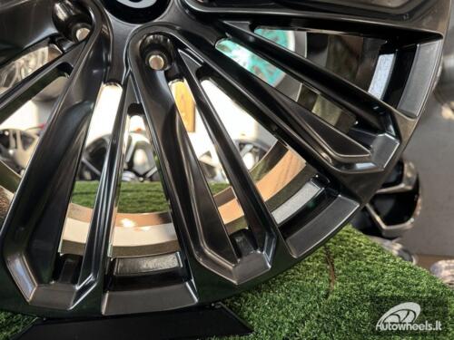 Ratlankis Forged Bentley Bentayga style | R22X10J 5X30 ET30 71.5 Hyper black hand polished