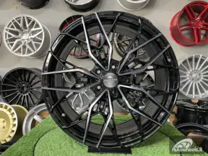 Ratlankis Forzza Spectrum 8X18 5X112 ET42 66,45 Black Magic Machined