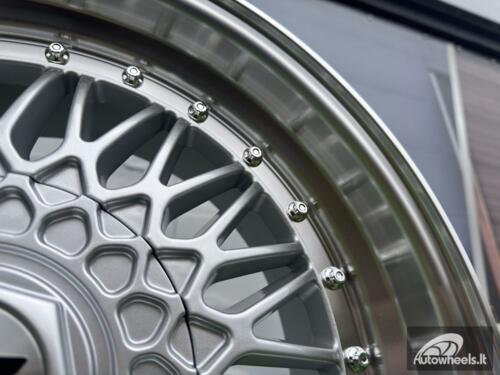 JR Wheels JR9 17x7,5 ET20-35 BLANK Silver w/Machined Lip+Silver Rivets