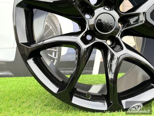 Ratlankis R20x9  5X127  ET  32  71.5  B1790  Black (BL)  For JEEP  (Z6+Z7)