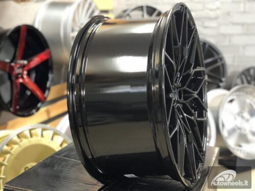 Ratlankis Bonder | R20x9.5 ET38 5x120 72.6 Gloss black