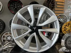 Ratlankis R19x8.5  5X114.3  ET  40  64.1  B2046  Silver Shining (SS)  For TESLA  (P)  (Model 3)