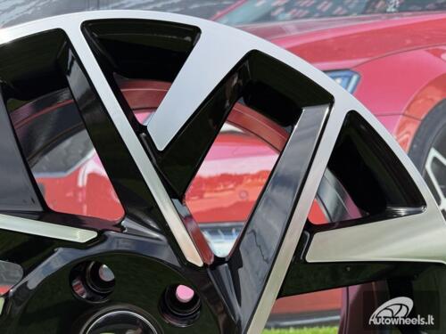 Ratlankis R18x7.5  5X114.3  ET  49.5  67.1  3S1072  Black Polished (MB)  For HYUND  (K4)  (HYBRID FORGED)