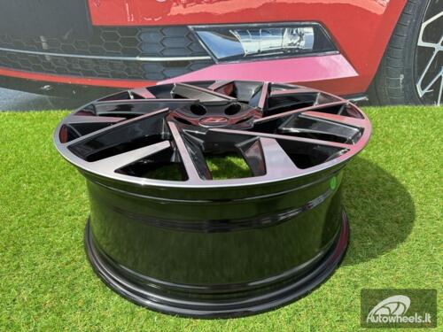 Ratlankis R18x7.5  5X114.3  ET  49.5  67.1  3S1072  Black Polished (MB)  For HYUND  (K4)  (HYBRID FORGED)