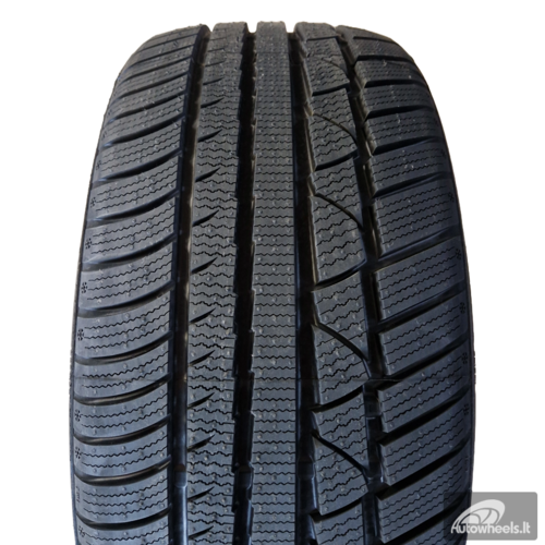 Padanga 205/45R17 Leao Winter Defender UHP 88V XL