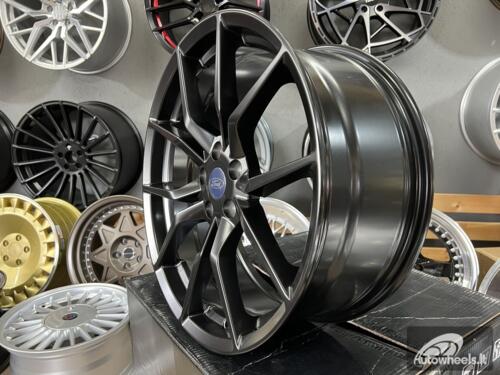 Ratlankis Tela 8X18 5X108 ET45 63,3 Black