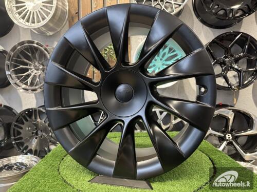 Ratlankis Dalton 10,5X21 5X114,3 ET48 64,1 Black