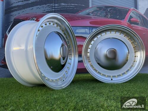 Ratlankis Smoothie Classic Style R17X7.5J 5X100/5X112 ET30 73.1 White with Diamond cut lip and gold rivets
