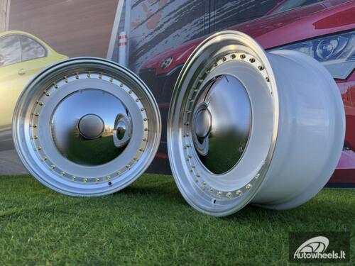 Ratlankis Smoothie Classic Style R17X7.5J 5X100/5X112 ET30 73.1 White with Diamond cut lip and gold rivets