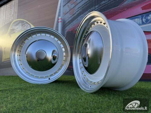 Ratlankis Smoothie Classic Style R17X7.5J 5X100/5X112 ET30 73.1 White with Diamond cut lip and gold rivets