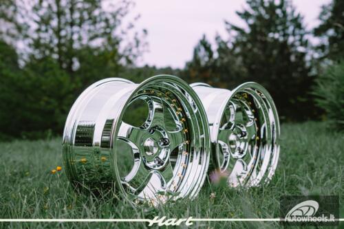 Ratlankis HART HR99 R18X9J 5X114.3 ET25 CB:73.1 Vacuum Chrome and golden rivets