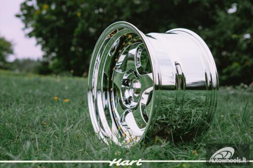 Ratlankis HART HR99 R18X9J 5X120 ET22 CB:72.6 Vacuum Chrome and golden rivets