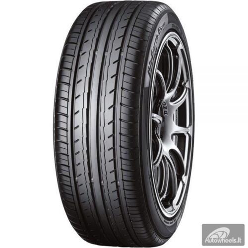 225/40R18 YOKOHAMA BLUEARTH-ES ES32A 92W XL RPB DOT22 CBA68