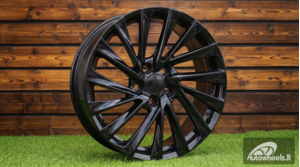 Ratlankis R18x8  5X114.3  ET  42  60.1  B5716  (FBX152)  Black (BL)  For LEX  (P2)  (HYBRID FORGED)