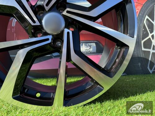 Ratlankis R18x7.5  5X112  ET  45  57.1  B1154  (FBX157)  Black Polished (MB)  For VW  (Z5)  (HYBRID FORGED)