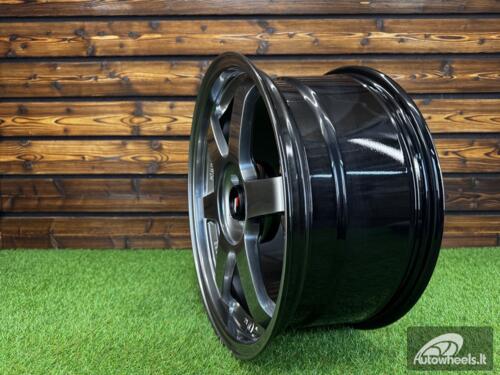JR Wheels JR3 19x8,5 ET40 5x120 Hyper Black