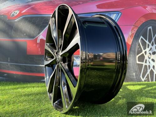Ratlankis R17x7  5X114.3  ET  40  60.1  A5499  (BK5212)  Black Polished (MB)  For TOYOT  (P)