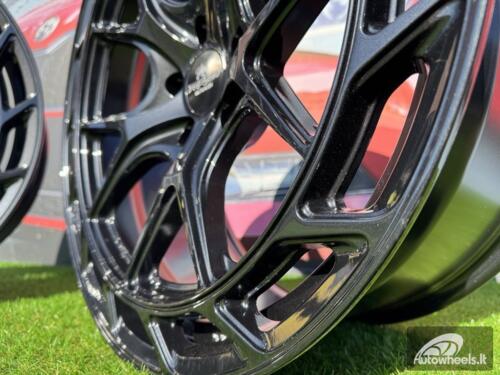 Ratlankis Forzza Saturn 10X20 5X120 ET38 72,56 Black Magic