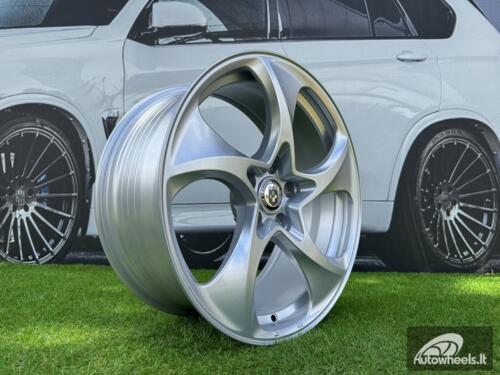 Ratlankis HRE 552M Style R18X8J 5X108 ET35 73.1 Silver