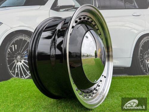 Ratlankis Smoothie Classic Style R18X8J 5X100/5X112 ET40 57.1 Gloss Black with Diamond Cut Lip and Black Rivets