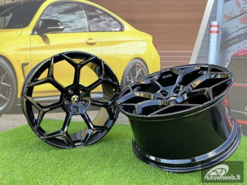Ratlankis Lamborghini Urus Y Spoke Style R23X10.5J 5X130 ET20 71.6 Gloss Black