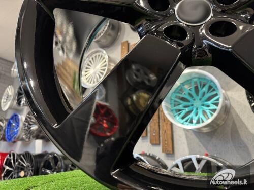 Ratlankis Forged Land Rover Defender Style R22X9.5J 5X120 ET40 72.6 Gloss Black