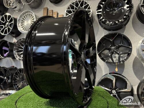 Ratlankis Land Rover Defender Style R22X9.5J 5X120 ET40 72.6 Gloss Black