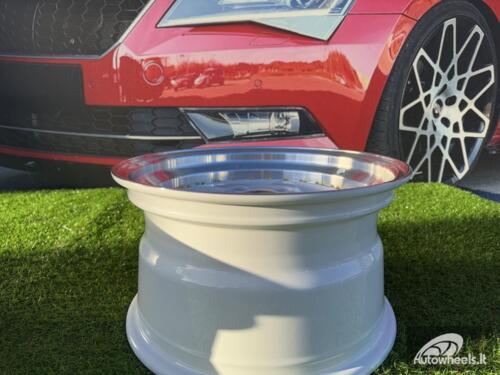 Ratlankis Ferrari 348 Style R17X8.5J 4X100 ET30 73.1 White with Diamond cut lip and gold rivets wheel