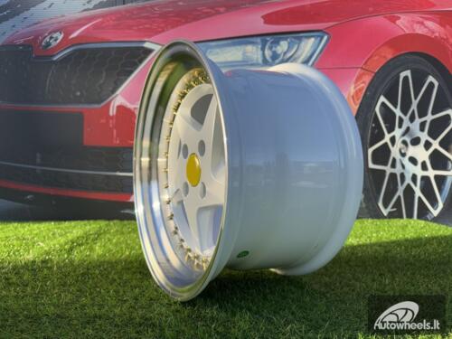 Ratlankis Ferrari 348 Style R17X8.5J 4X100 ET30 73.1 White with Diamond cut lip and gold rivets wheel