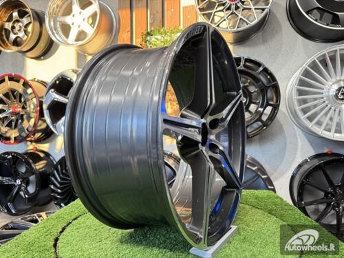 Ratlankis Ferarri 458 Style R18X8J 5X108 ET38 73.1 Gunmetal