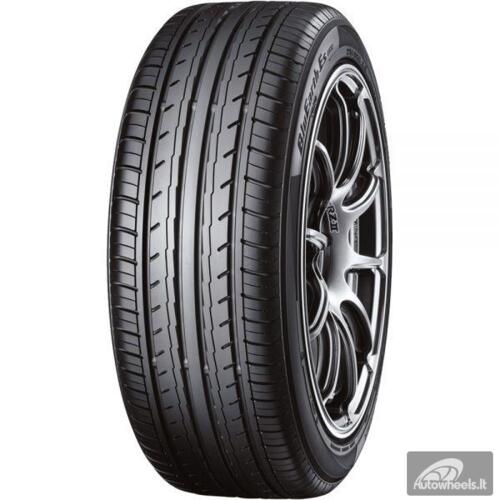 235/40R18 YOKOHAMA BLUEARTH-ES ES32A 95W XL DOT23 CBA68