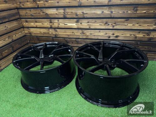 Ratlankis Forged Lamborghini Urus Mansory Style R24X12J 5X130 ET30 71.6 Gloss Black