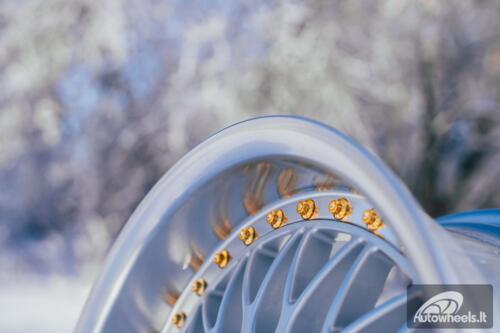 Ratlankis HART HR86 R17X8J 4X100/4X108 ET20 CB:73.1mm Silver face and Diamond cut lip Gold Rivets