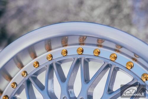 Ratlankis HART HR86 R17X8J 4X100/4X108 ET20 CB:73.1mm Silver face and Diamond cut lip Gold Rivets