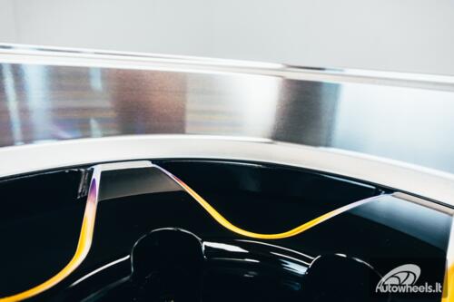 Ratlankis HART HR77 R18X10.5J 5X120 ET12 CB:74.1 Black with Mirror Cut lip Lip and Neo Chrome